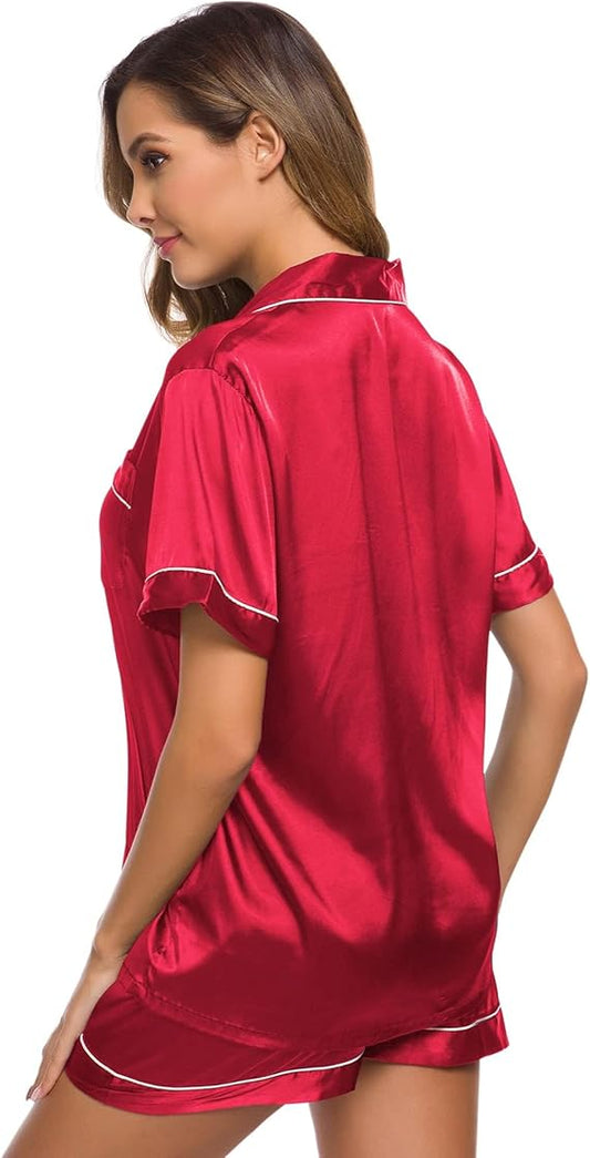 Ensemble Pyjama "Classic Silk" – Satin Soyeux Rouge Passion à Boutonnage Central