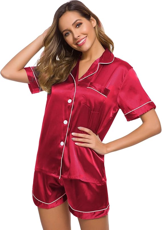 Ensemble Pyjama "Classic Silk" – Satin Soyeux Rouge Passion à Boutonnage Central