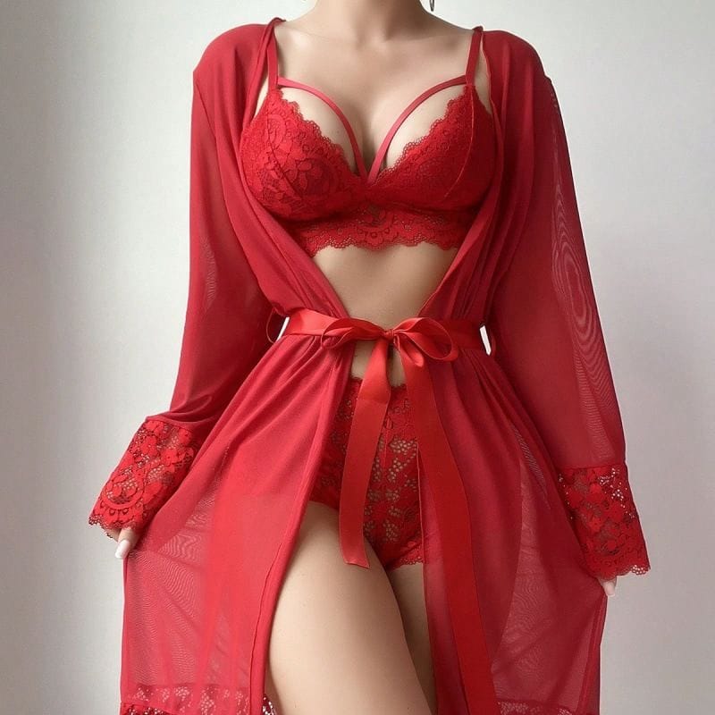 Ensemble Lingerie 3 Pièces Rouge Passion – Souterrain Lace, Shorty & Peignoir en Voile