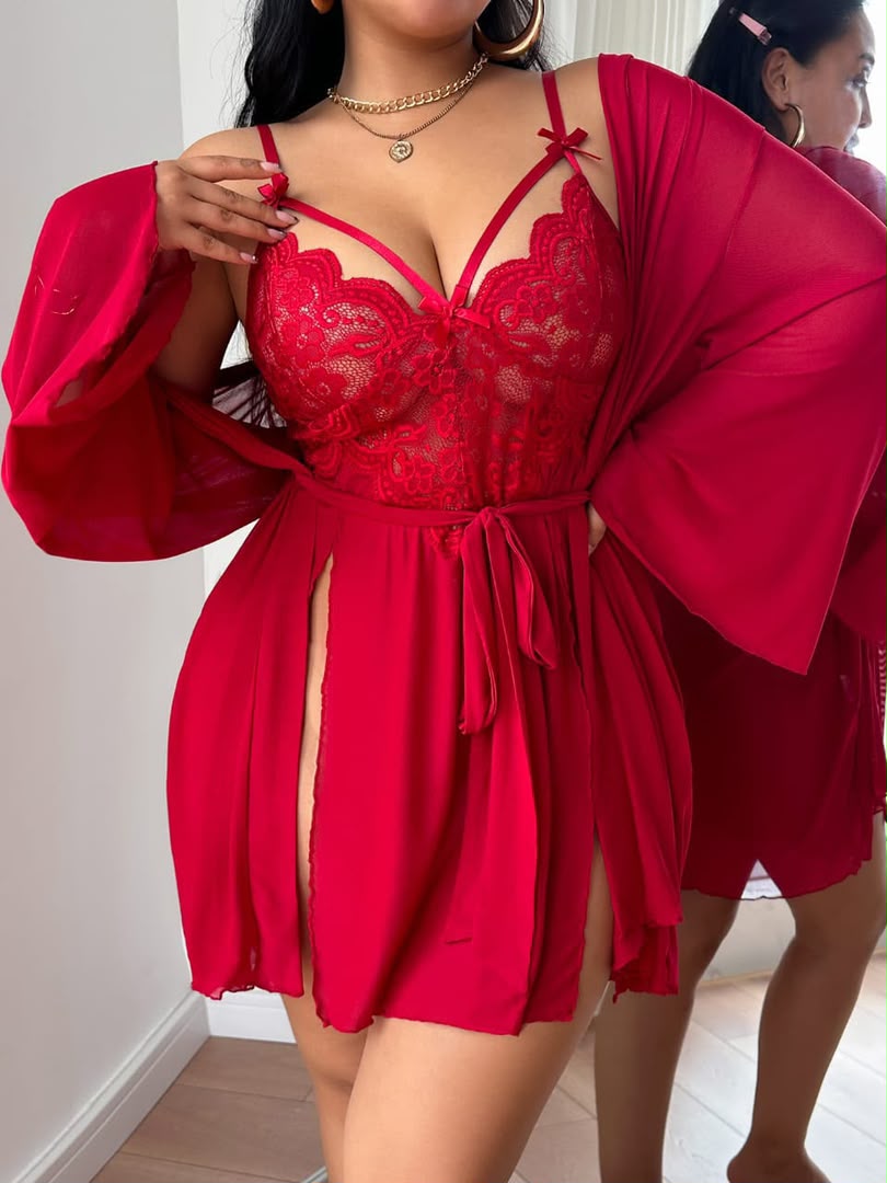 Ensemble Lingerie 3 Pièces Rouge Passion – Souterrain Lace, Shorty & Peignoir en Voile